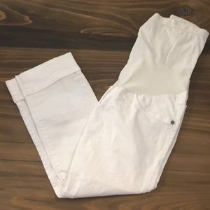 White cropped maternity jeans